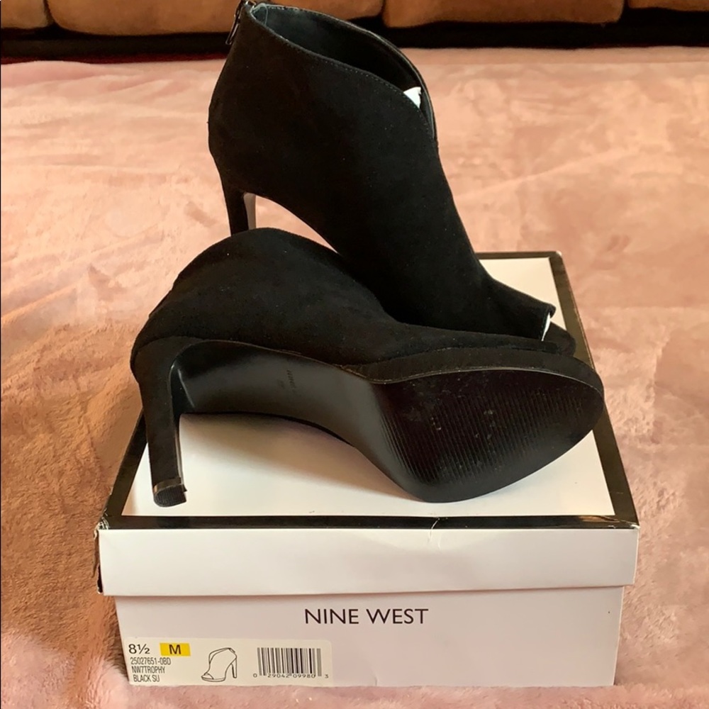 Booties - Picture 3 of 4